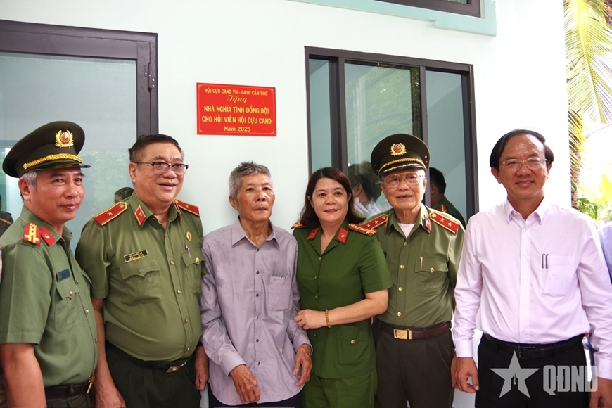 Niềm vui Tết Độc lập với hội viên cựu CAND Bùi Văn Cầu