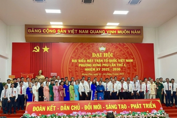 Cần Thơ: Chi hội Cựu CAND phường Hưng Phú được kết nạp làm thành viên Mặt trận Tổ quốc