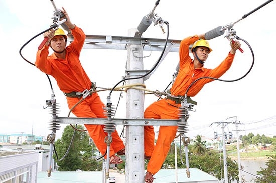 Bộ Công Thương “chốt” phương án áp dụng giá điện 2 thành phần