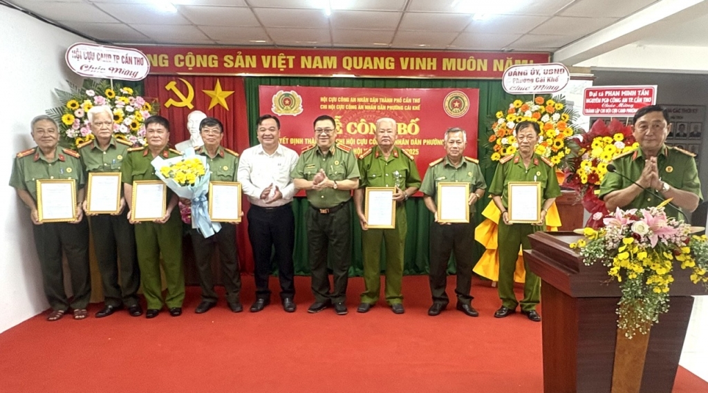 Cần Thơ: Công bố quyết định thành lập Chi hội Cựu CAND phường Cái Khế