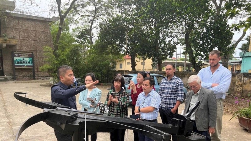 Nỏ thần huyền thoại và hào khí Việt Nam
