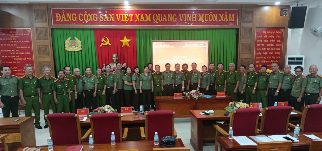 Khánh Hòa: Ký kết quy chế phối hợp gữa Công an tỉnh và Hội Cựu CAND tỉnh