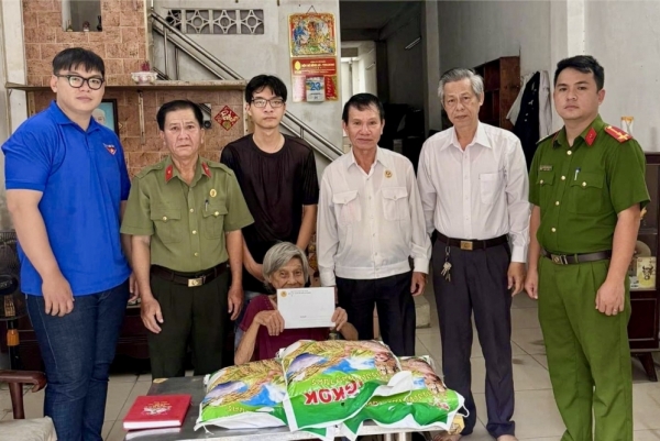 Điểm sáng hoạt động Hội Cựu CAND xã Bình Hưng, TP.HCM