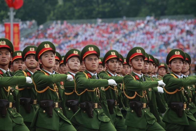 Công an nhân dân vì Đảng, vì dân