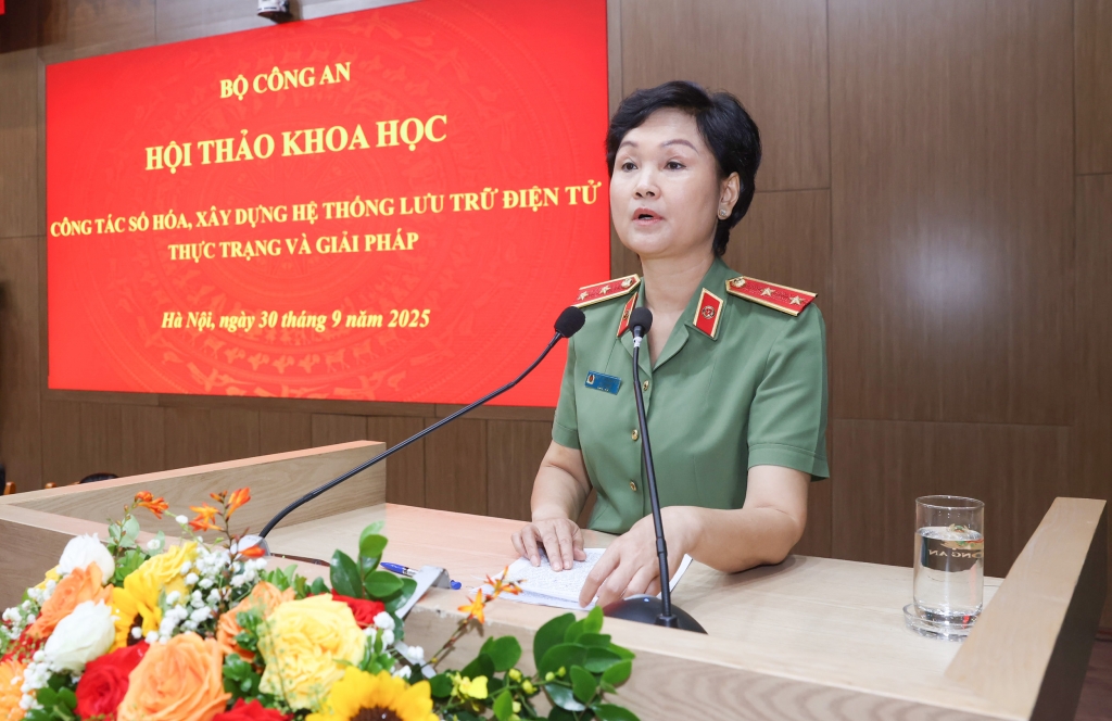 Đẩy mạnh số hóa, hiện đại hóa công tác lưu trữ trong CAND