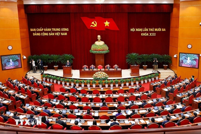 Biểu quyết giới thiệu nhân sự Ban chấp hành Trung ương khóa XIV