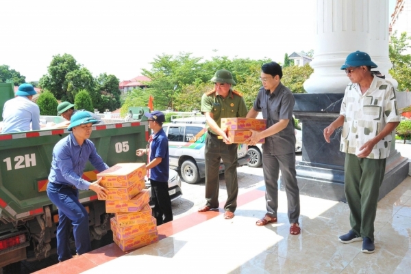 Hội Cựu CAND tỉnh Lạng Sơn chung tay khắc phục hậu quả của cơn bão số 11
