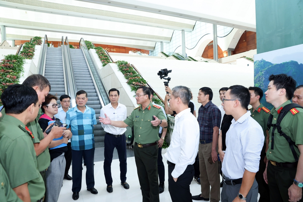 Sẵn sàng cho Lễ mở ký Công ước Hà Nội Sẵn sàng cho Lễ mở ký Công ước Hà Nội
