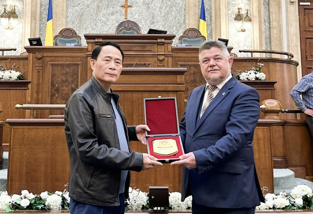 Tăng cường hợp tác an ninh, mở rộng giao lưu Việt Nam – Romania Tăng cường hợp tác an ninh, mở rộng giao lưu Việt Nam – Romania