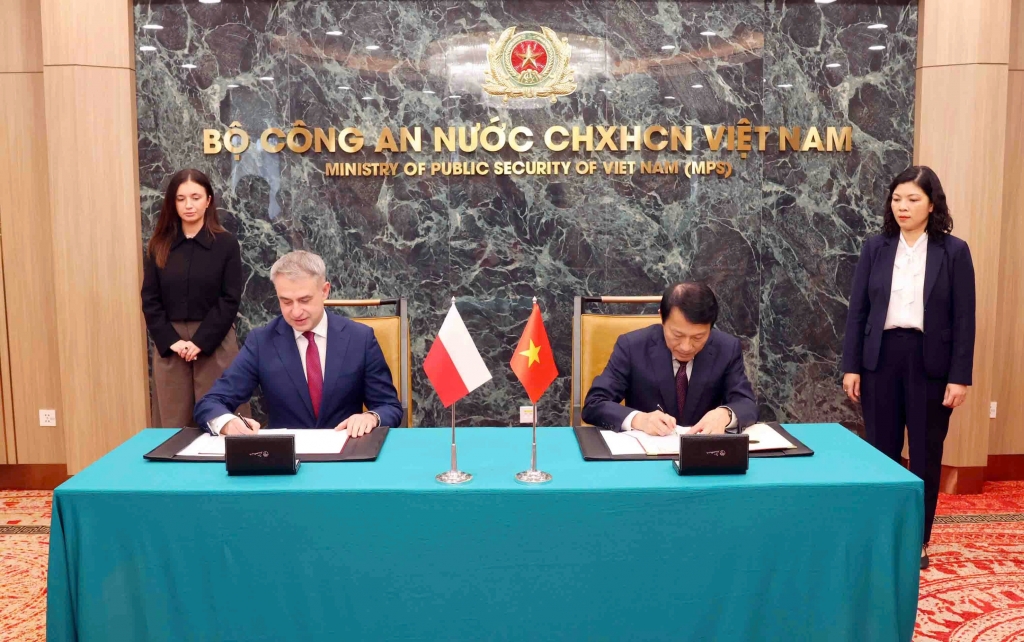 Việt Nam, Ba Lan tăng cường hợp tác trong lĩnh vực an ninh mạng Việt Nam, Ba Lan tăng cường hợp tác trong lĩnh vực an ninh mạng