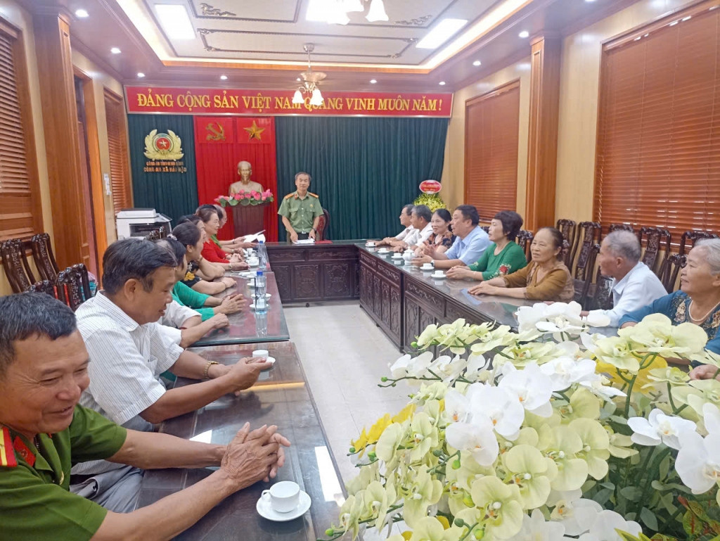 Hội Cựu CAND tỉnh Ninh Bình triển khai góp ý kiến vào dự thảo các văn kiện trình Đại hội XIV của Đảng Hội Cựu CAND tỉnh Ninh Bình triển khai góp ý kiến vào dự thảo các văn kiện trình Đại hội XIV của Đảng