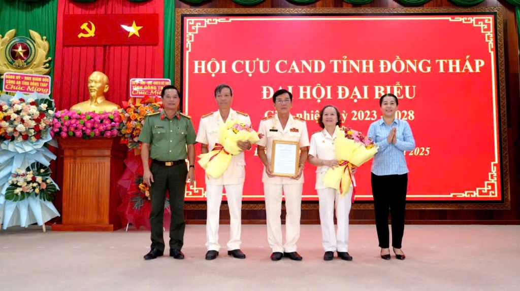 Hội Cựu CAND tỉnh Đồng Tháp tổ chức đại hội giữa nhiệm kỳ 2023-2028