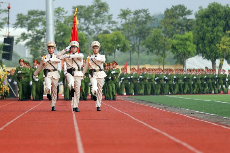 Nhận diện, đấu tranh phản bác các quan điểm sai trái, xuyên tạc về lực lượng CAND trong tình hình mới