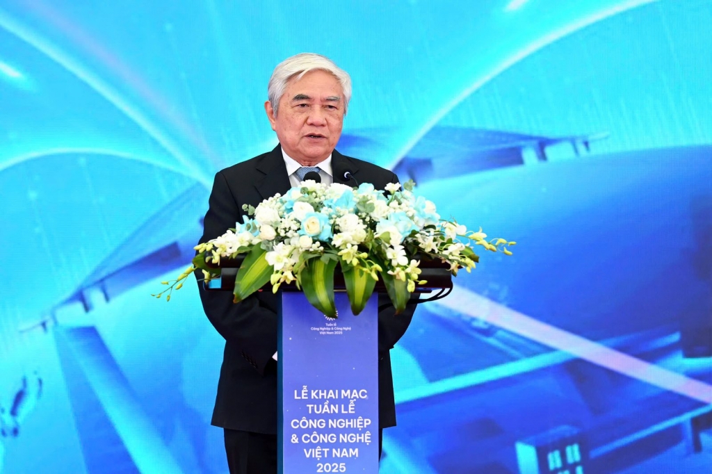 Khai mạc tuần lễ công nghiệp và công nghệ Việt Nam