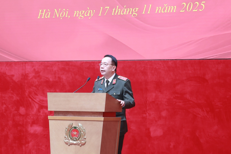 Xây dựng cán bộ kiểm tra các cấp trong CAND “trong sáng như gương, sắc bén như gươm” -0