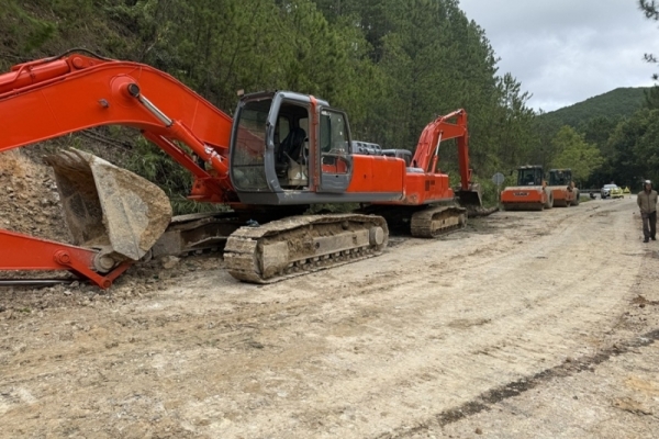Tạm dừng khắc phục sự cố trên đèo Mimosa Đà Lạt vì chờ phương án thiết kế