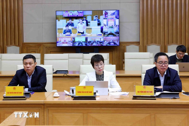 Thủ tướng: Xây lại nhà cho người dân bị thiệt hại do lũ lụt trước Tết -0