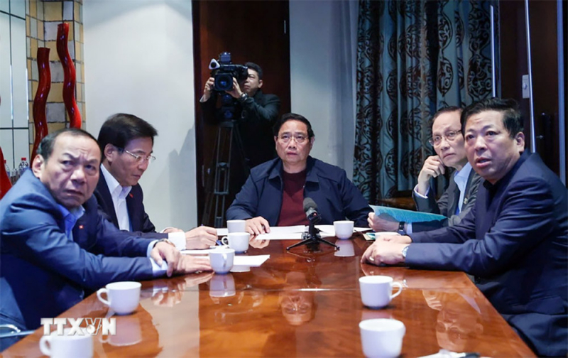 Thủ tướng: Xây lại nhà cho người dân bị thiệt hại do lũ lụt trước Tết -0