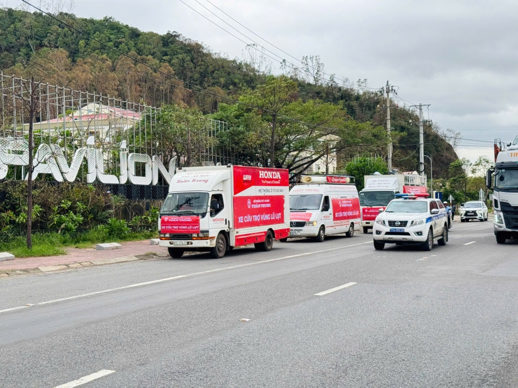 Chung tay vượt qua bão lũ: Toàn Trung và hành trình hướng về Quy Nhơn