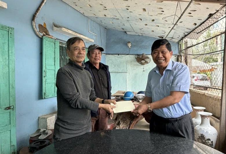 Nghĩa tình đồng đội đến với các đồng chí cựu CAND Đắk Lắk, Khánh Hoà -1