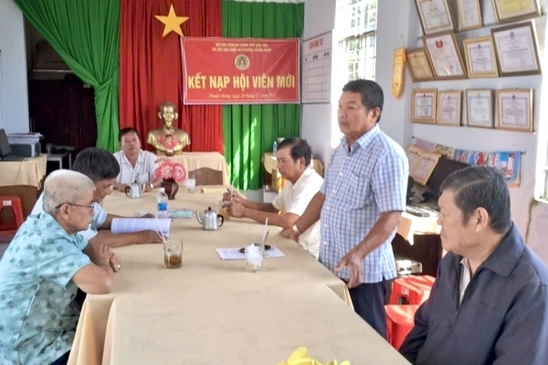 Cần Thơ: Chi hội Cựu CAND phường Thuận Hưng chú trọng phát triển hội viên mới