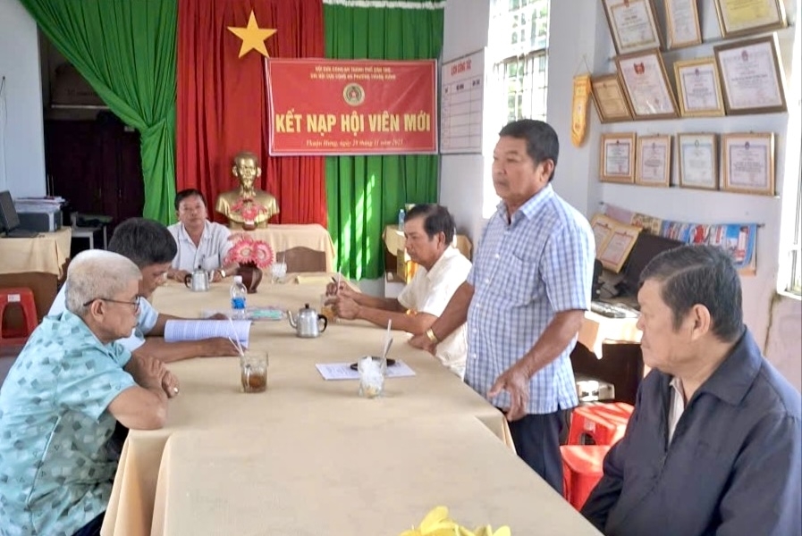 Cần Thơ: Chi hội Cựu CAND phường Thuận Hưng chú trọng phát triển hội viên mới