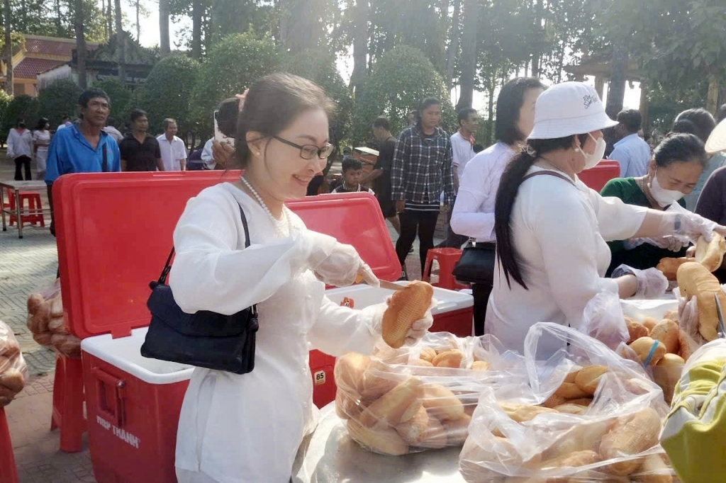 Cần Thơ: Phó Chủ tịch Chi hội Cựu CAND phường Hưng Phú tích cực với các hoạt động xã hội