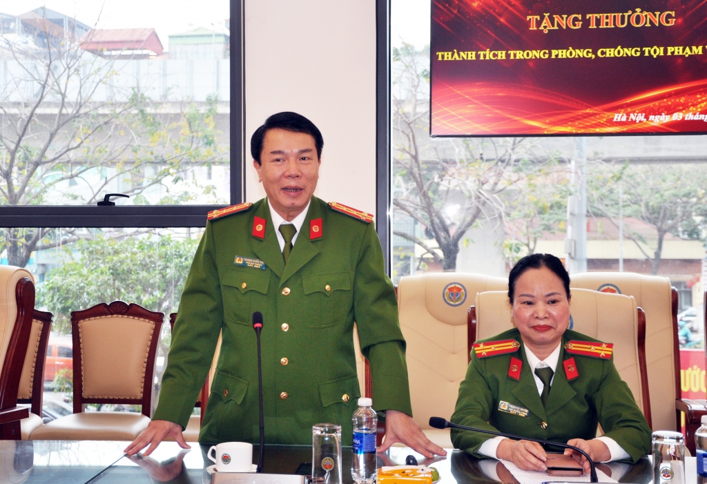 CLB Doanh nghiệp Cựu CAND Việt Nam tặng thưởng đơn vị thực hiện chuyên án ma túy 825T