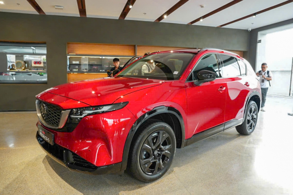 Thaco đưa vào khai thác Showroom Mazda Flagship đầu tiên và giới thiệu các dòng xe mới