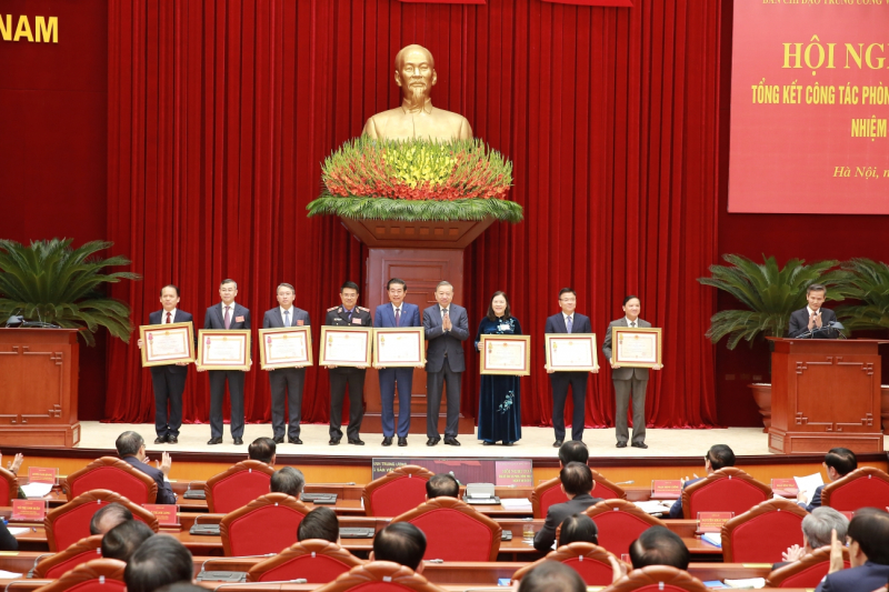 “Kiên trì, quyết tâm, đồng thuận, toàn diện và đột phá” trong phòng, chống tham nhũng, lãng phí, tiêu cực -0