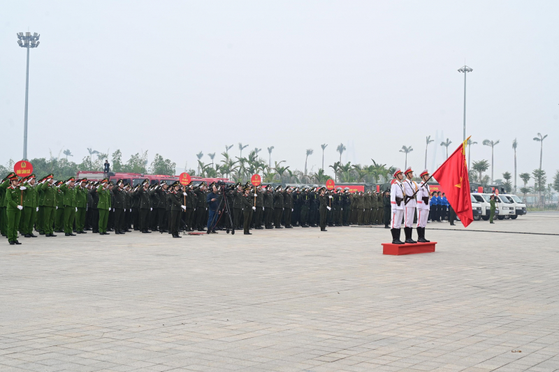 Công an Hải Phòng ra quân bảo vệ các sự kiện trọng đại -0