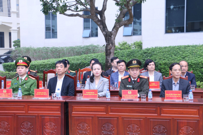 Công an Thanh Hóa ra quân thực hiện cao điểm tấn công, trấn áp tội phạm bảo đảm ANTT dịp Tết Nguyên đán Bính Ngọ 2026 -0