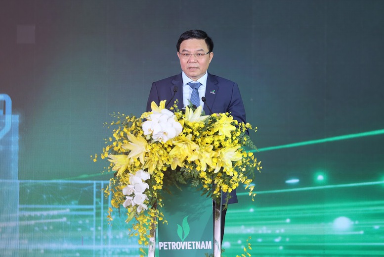 Thủ tướng khánh thành nhà máy điện LNG đầu tiên của Việt Nam – dự án kiểu mẫu, tiêu biểu về nhiều mặt -0