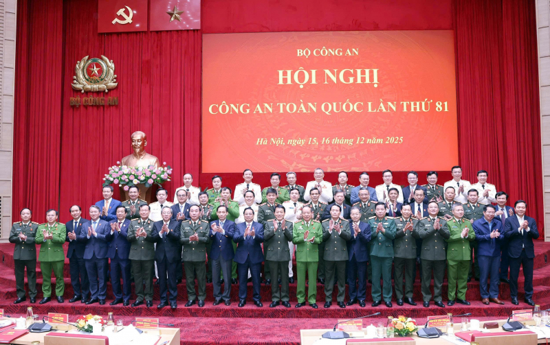 Lực lượng CAND phát huy tinh thần cách mạng, xây dựng các pháo đài, trận địa trong thời kỳ mới -1