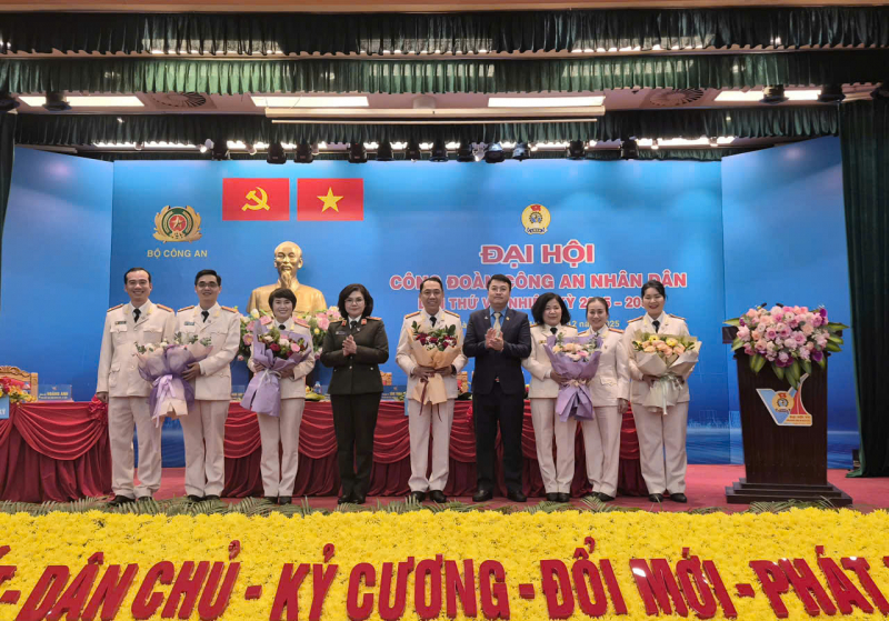 Khai mạc Đại hội đại biểu Công đoàn CAND lần thứ VII, nhiệm kỳ 2025-2030 -0