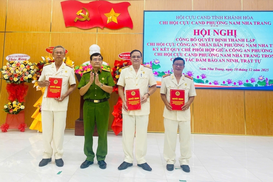 Khánh Hòa: Công bố quyết định thành lập Chi hội Cựu CAND phường Nam Nha Trang