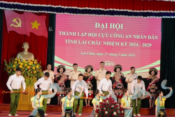 Lai Châu: Công bố quyết định thành lập Chi hội Cựu CAND xã Nậm Tăm