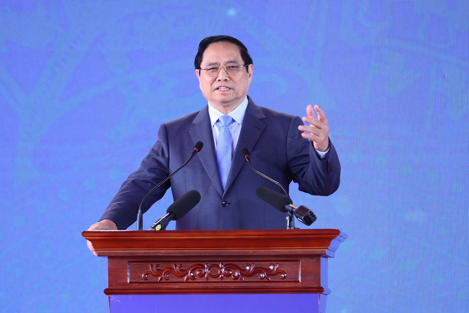 Thủ tướng Chính phủ và Chủ tịch Quốc hội dự lễ khởi công, khánh thành 234 dự án lớn trên cả nước