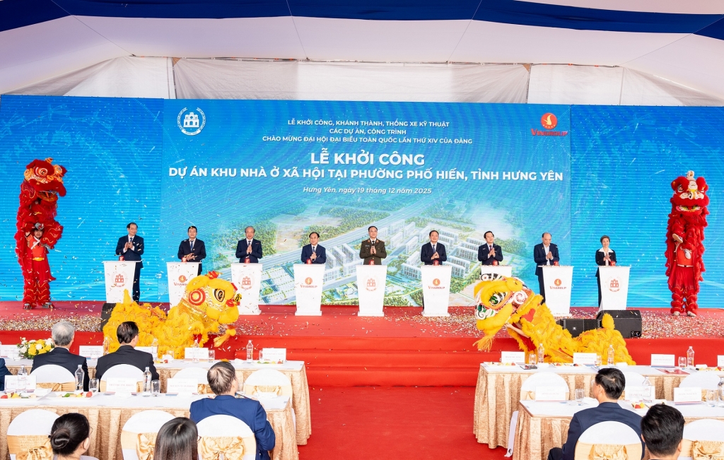 Vingroup đồng loạt khởi động, khai trương 11 công trình trọng điểm trên toàn quốc