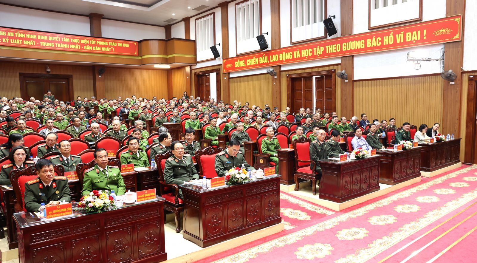 Ninh Bình: Ký kết Chương trình phối hợp giữa Công an tỉnh và Hội Cựu CAND tỉnh