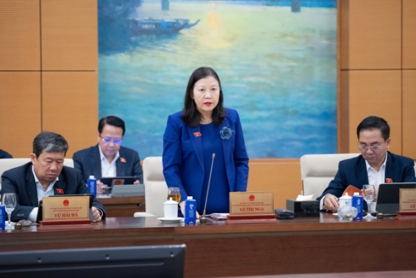 Đề nghị xử lý ô nhiễm không khí, an toàn thực phẩm, ngập lụt gây thiệt hại cho nhân dân