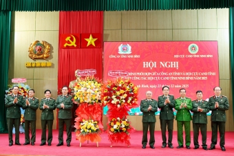 Ninh Bình: Ký kết Chương trình phối hợp giữa Công an tỉnh và Hội Cựu CAND tỉnh