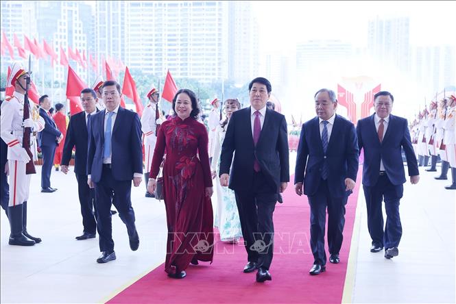 Khai mạc Đại hội Thi đua yêu nước toàn quốc lần thứ XI -0