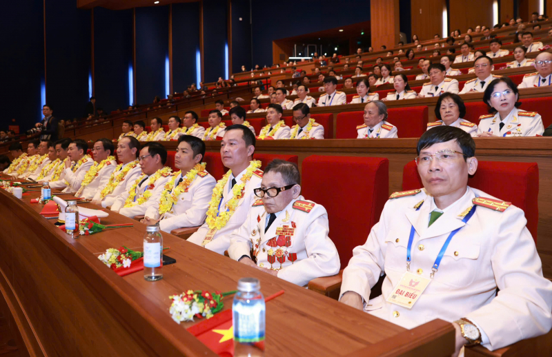 Đưa phong trào thi đua trở thành dòng chảy nhân văn nuôi dưỡng niềm tin, tạo dựng cuộc sống đủ đầy -1