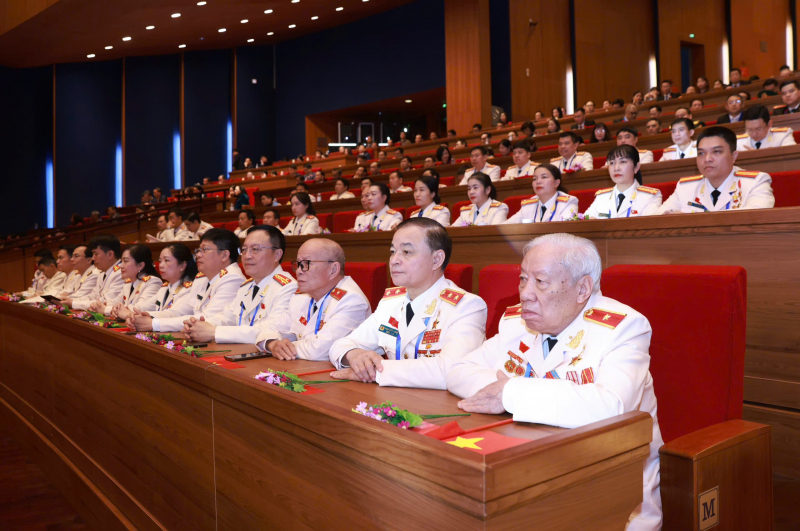Đưa phong trào thi đua trở thành dòng chảy nhân văn nuôi dưỡng niềm tin, tạo dựng cuộc sống đủ đầy -2