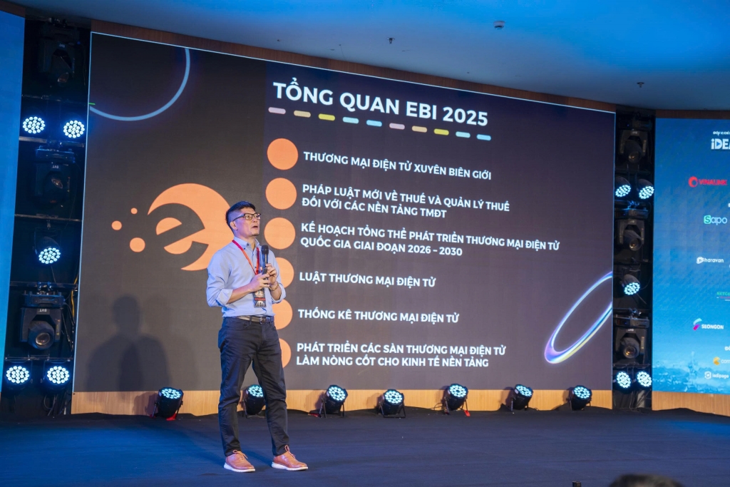 Năm 2026, thương mại điện tử bước vào giai đoạn phát triển mới