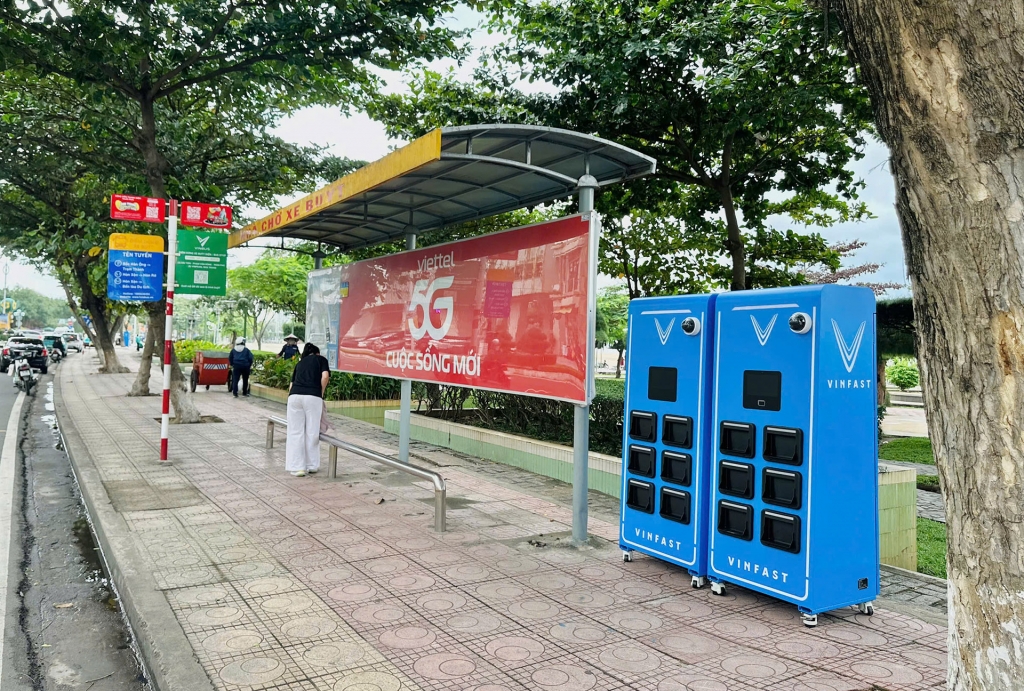 Vinfast ra mắt 4 mẫu xe máy điện mới và hoàn thiện 4.500 trạm đổi pin đầu tiên