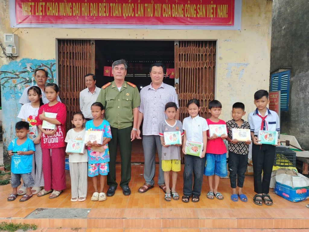 Cần Thơ: Thành tích chào mừng Đại hội lần thứ XIV của Đảng tại các Chi hội Cựu CAND