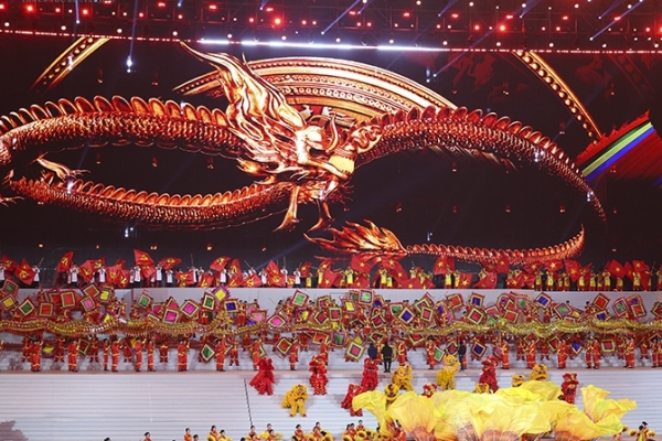 Tổng duyệt Chương trình nghệ thuật đặc biệt "Dưới lá cờ vẻ vang của Đảng"