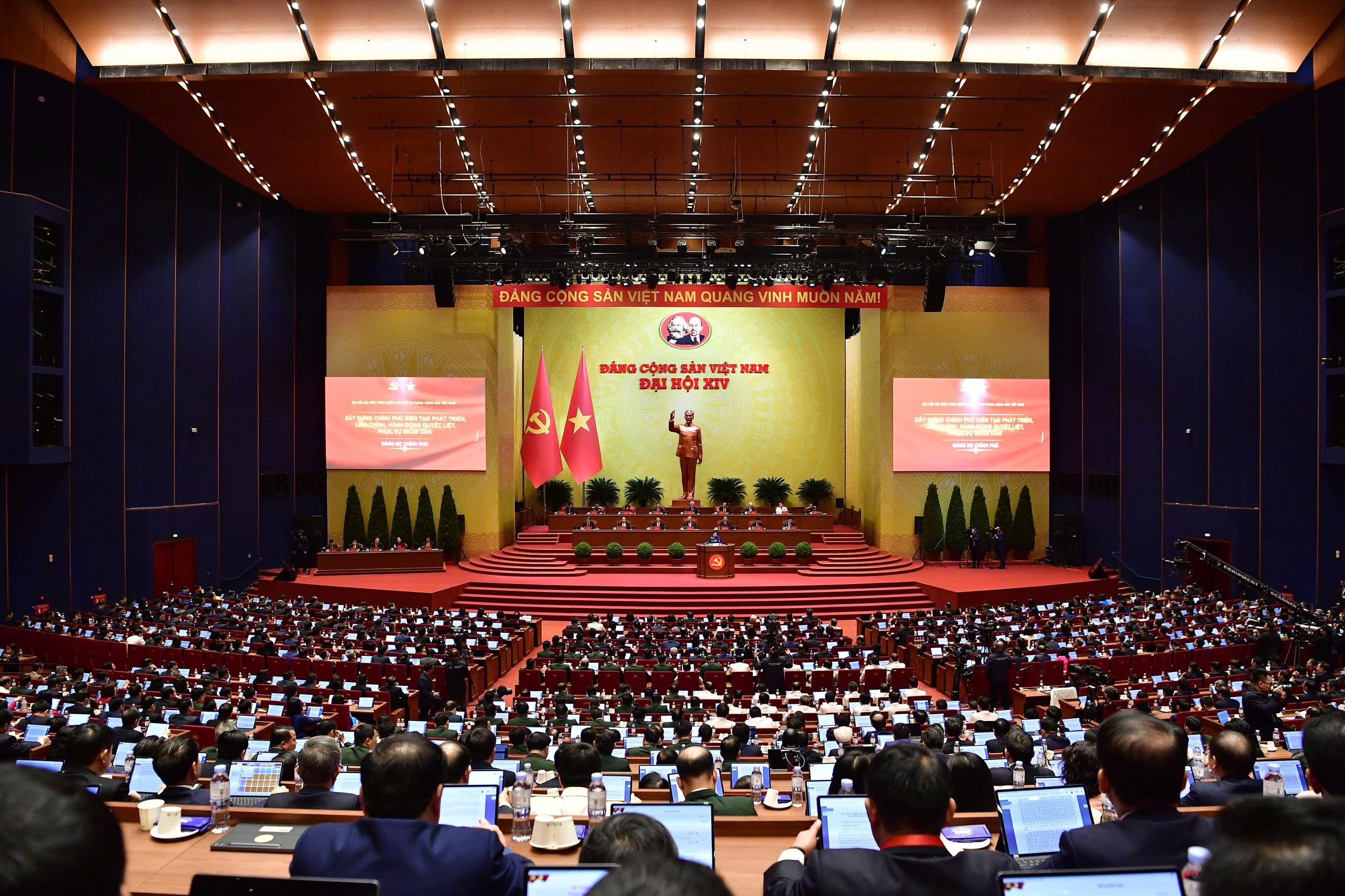 Danh sách Ban Chấp hành Trung ương Đảng khóa XIV